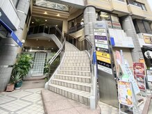 アイブロウアンドアイラッシュ ココ(COCO)/マンション前