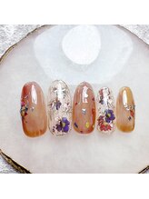 ミルネイル(Mil Nail)/フラワーシャインネイル