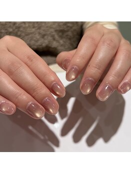 ヴィヴィアンビューティ ネイルアンドアイ Viviean Beauty Nail & Eye/キレイめマグネットネイル
