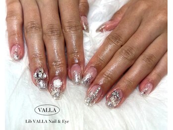 リブヴァラ(Lib Valla)/ラメグラデーションネイル