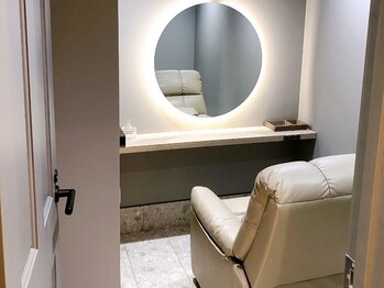 【Shaving&Bridal Shaving】salon.de.SHILO 麻布十番の写真/【麻布十番/完全個室】動線まで計算されたプライベート空間。人目を気にせず、あなただけの極上の時間を☆