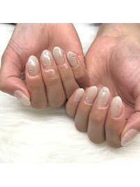 パールネイル／艶ネイル