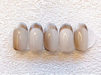 アトリエグリーン(Atelier Green)の写真/【繊細アートのデザインサンプルも豊富!】デザインがマンネリ化してきた方も心惹かれるネイルと出会える♪