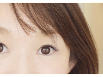 ティアラ 表参道(Tiara omotesando)/自然なボリューム(マツエク)