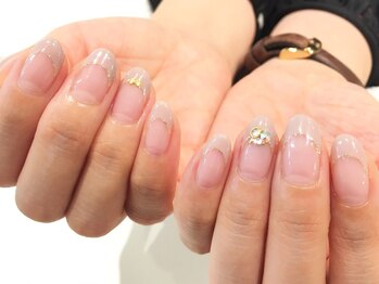 ネイルズ ララ(nails Lala)/シンプルフレンチネイル。