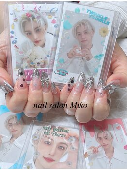 ミコ(Miko)/スカルプ シルバー黒ハート