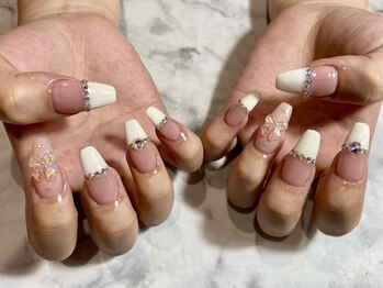 レゴリス ルナ 天神大名(REGOLITH LUNA)の写真/高い技術力であなたの”なりたい”叶えます♪キープ力にも自信アリ◎長さ出しで折れない華やかな指先へ☆