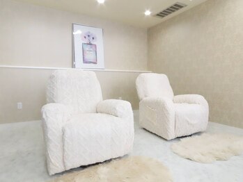 Cheri 白石店【シェリ】の写真/癒しの空間で持ち良し!接客良し!全てよし!であなた様のご褒美時間が 最高であるように施術致します☆
