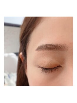 ビオラス(Biolus)/綺麗なふんわり平行眉に☆