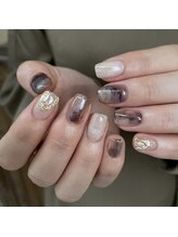 リノ(lino)/ニュアンスネイル