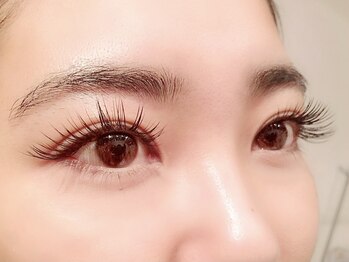 アール ブルー 六本木店(R blue)の写真/自まつげを活かして自然なのに印象的な目元へ！負担をかけずに、理想を叶えるオーダーメイド施術をご提供♪