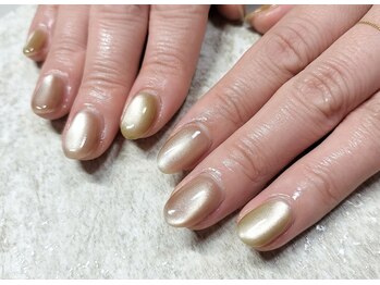 ネイル キッチン モモ(nail kitchen momo)/シャンパンゴールドマグネット＊