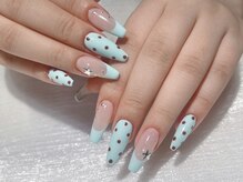 グローネイルズ(Glow Nails)