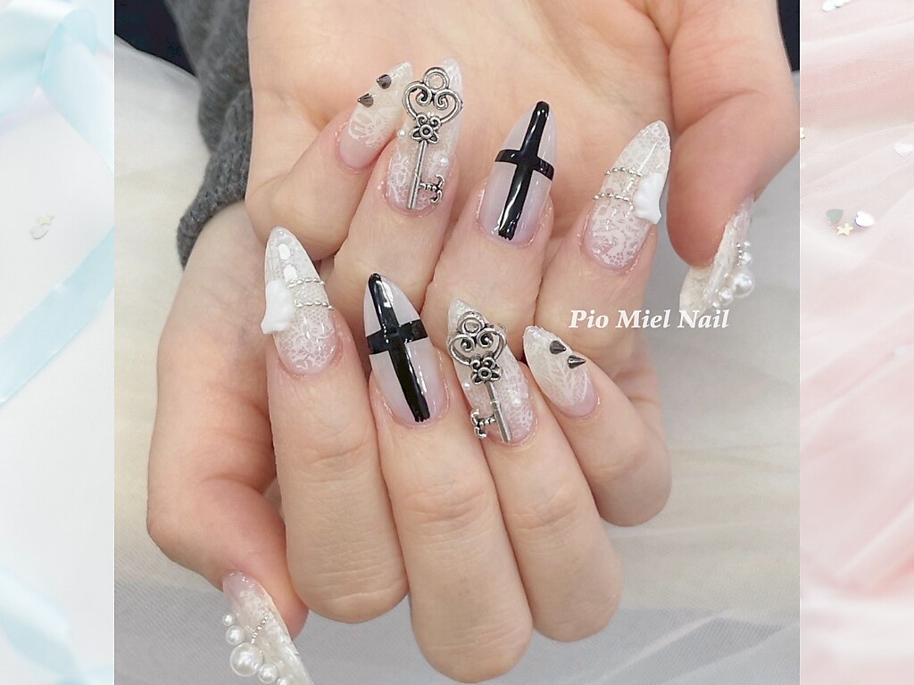 2026年冬トレンド】クロスネイルのネイルデザイン集｜人気順｜3ページ