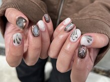 サラソージュ アチワ ネイル(SARA SO-JU ACHIWA NAIL)