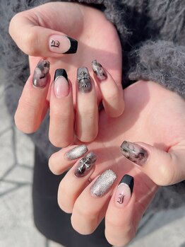 キャンディベース ドライブイン(Candybase Drive in)/クロムハーツネイル!