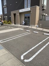 ヒト幹細胞専門店 ビューティークリニカル/専用駐車場もありますよ◎