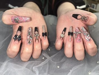 マルチューネイル 池袋(MARUCHU NAIL)/持ち込みデザイン180分/やり放題