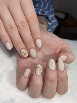 ジョリ チュン(JOLIE TRUONG)/