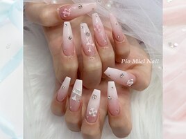 ホワイトグラデ×スノーストーン