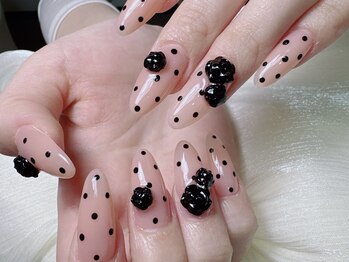 ドミネイル 池袋店(DOMI NAIL)の写真/【パラジェル取扱】美爪を極める高技術で大人女性から高評価★自爪をいたわりながらジェルネイルを満喫！