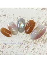 ネイルサロン クイル(QUILL)/１０月アニマル（３）