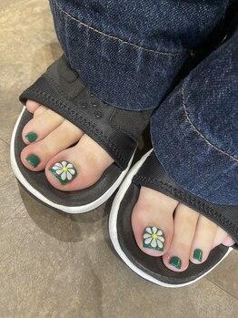 ぷっくりお花ネイル