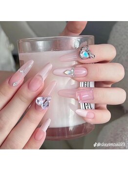 ヘブン ネイル 鶯谷(HEAVEN Nail)/ピンクビジューネイル