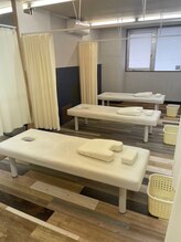 かなれ整骨院/整体/マッサージ/骨盤矯正/名東