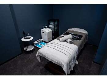 睡眠美容ラウンジ 新宿/個室写真