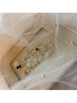 ルリナ ネイル(Lurina Nail)/トレンドの耳つぼジュエリー導入