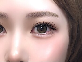 ローレルユー 藤沢店(Laurel Yeux)の写真/【韓国で人気*マスカラパーマ】トリートメント効果ありのマスカラパーマはカール持ち◎存在感のある目元に!