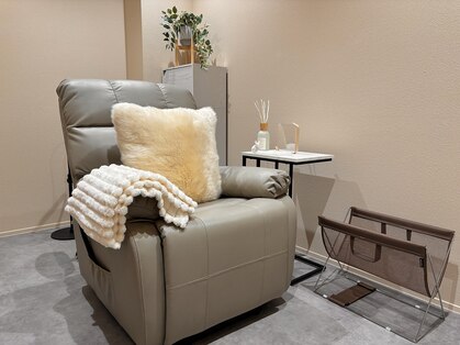 PlusEhiku四日市/ネイル/マツエク/まつげパーマ/LED/眉毛/パラジェル/フィルイン/オフの写真