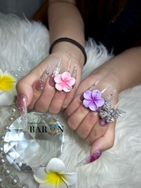 透け感ギャルネイル