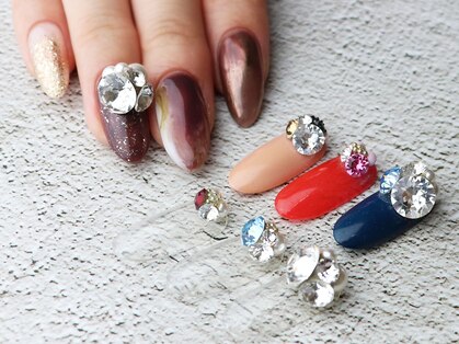 クリスタルローズネイル(Crystal-Rose-Nail)の写真