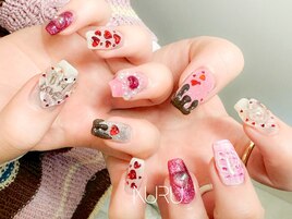 バレンタインネイル