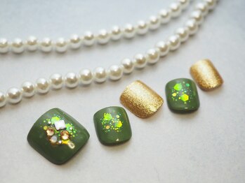 ネイルサロン ブランシュール(Nail Salon Blancheur)/グリーンニュアンスネイル