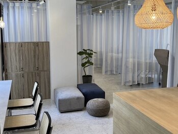 ベルエ 茶屋町店(Belle)