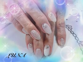 ☆ホワイトマグネットネイル☆