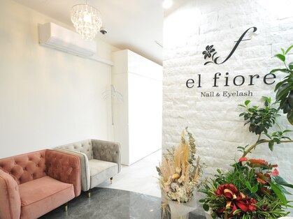 エルフィオーレ ネイルアンドアイラッシュ 高田店(el fiore)の写真