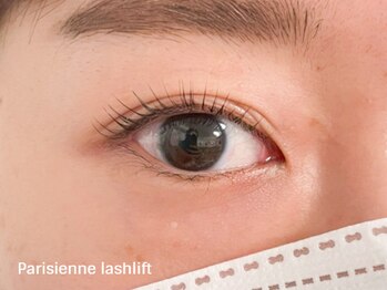 フロール 上大岡(Flor)/パリジェンヌ ラッシュリフト