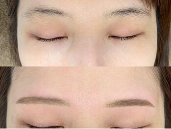 ラブリーアイズ ソーリスネイル(lovely eyes/solis nail)の写真/【アイブロウWax脱毛クーポン￥5500】今話題のまゆげのWax脱毛登場！垢抜け眉でより魅力的なお目元に♪