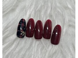 ボルドーチェックネイル