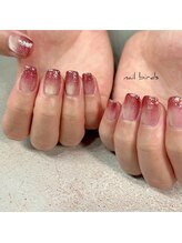 ネイルバーズ(nail birds)/