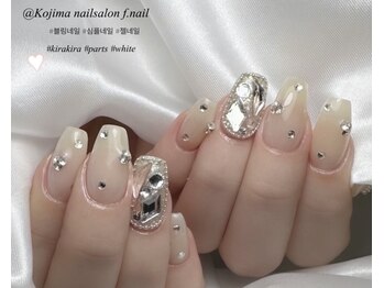 エフネイル(f.nail)/ストーンデザイン