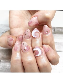 ネイルージュ 梅ヶ丘店(Nailouge)/ムーンネイル☆