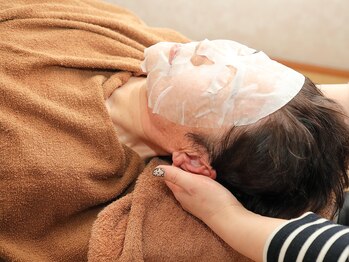 ビィ プラス(Vi+)/美顔/ハーブピーリング/ラジオ波