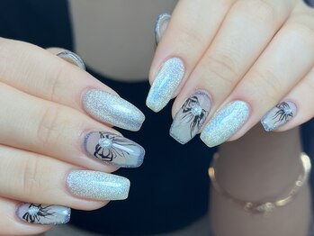 エイナネイル(einanail)/持ち込みアート6本美形フォルム