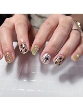 プリュネ(Prune)/グリーン/マグネット/落書き