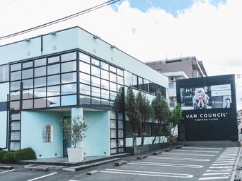 ソレイユビューティー 愛知大学前(SOLEIL BEAUTY)/外観　美容院の2階にあります♪